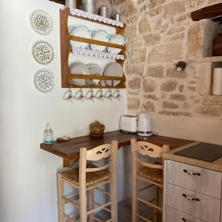 Little Cellar *