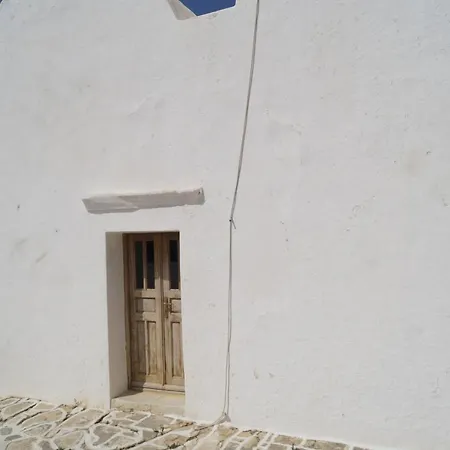 Little Cellar *